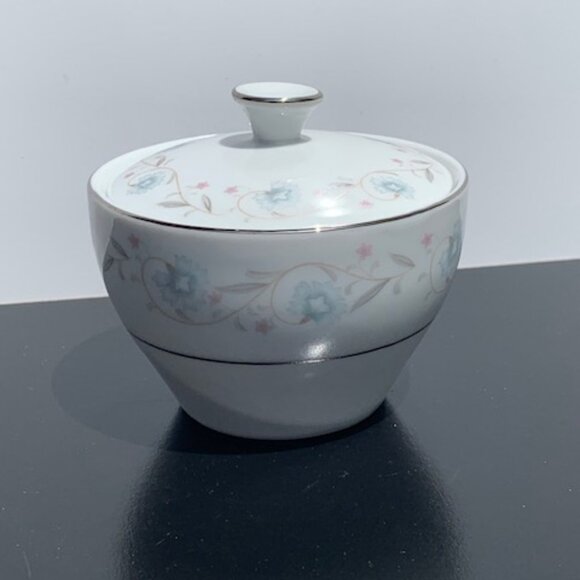 #7863 ENGLISH GARDEN COVEREED SUGAR BOWL - Picture 3 of 7